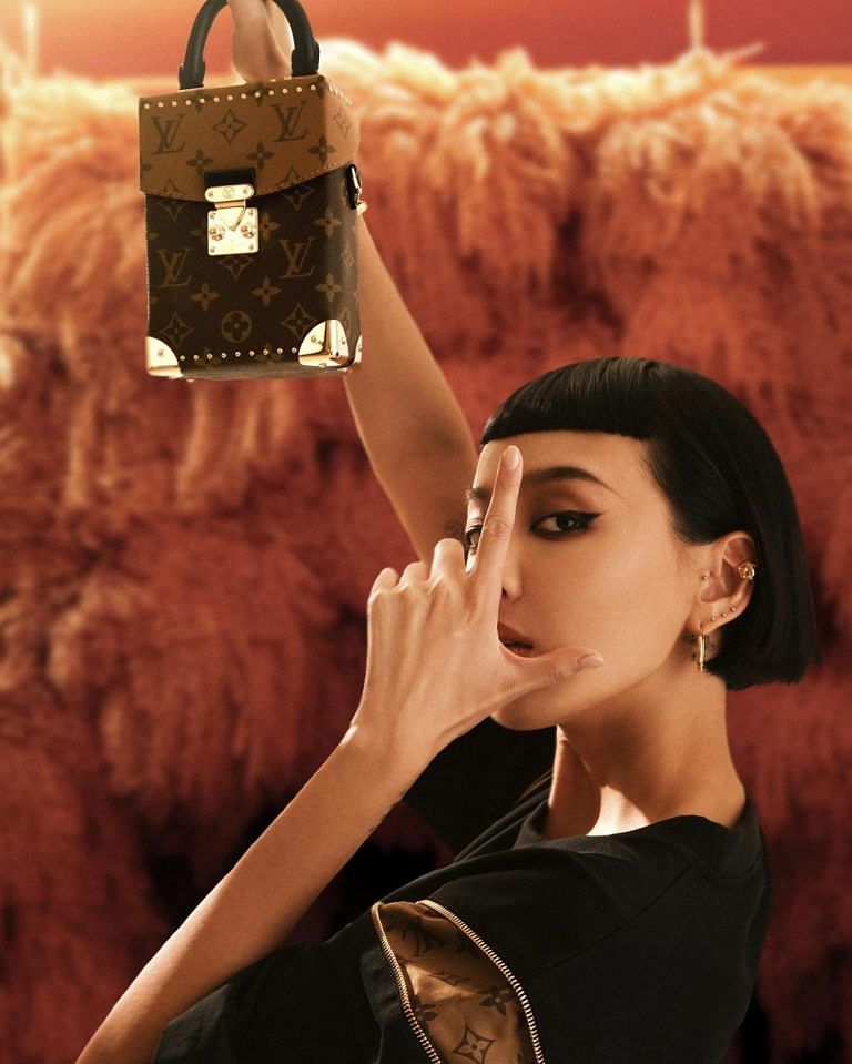 Louis Vuitton Camera Box Bag celebs Heart Evangelista Taeyong